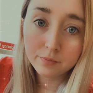 Meet your Posher, Molly